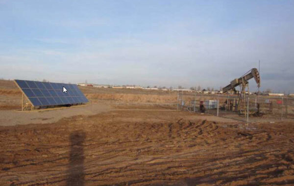 solar-oil-well-pump-installation-600x450